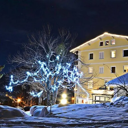 Kur&ferien Helenenburg Hotel 3*